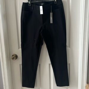 NWT Loft Curvy skinny ankle pants